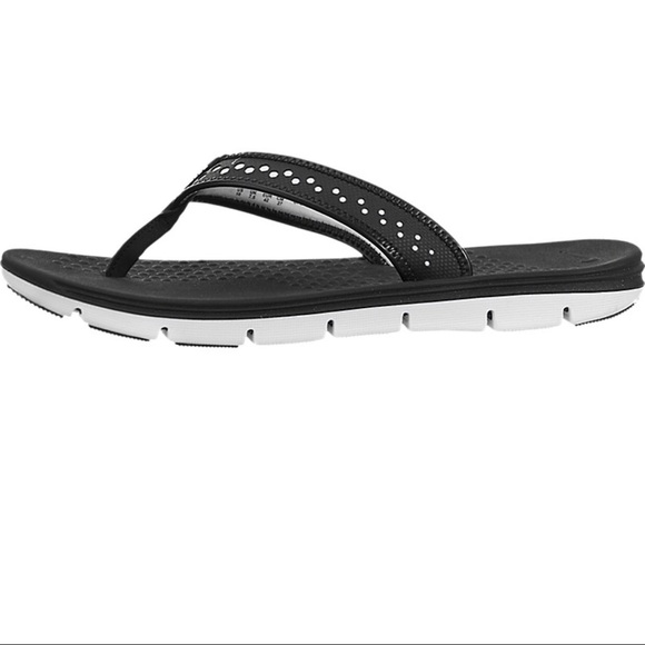 nike flex flip flops